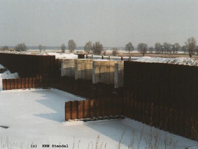 DDR Kernkraftwerk Stendal, Bilder Anfang der 90er Jahre, Elbeeinlauf 